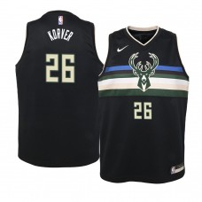 Youth Milwaukee Bucks Kyle Korver Black Jersey - Statement Edition